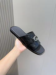 Gucci Men's Interlocking Double G Slides 07 - 6