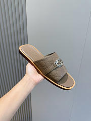 Gucci Men's Interlocking Double G Slides 05 - 5