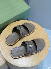Gucci Men's Interlocking Double G Slides 03 - 3
