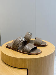 Gucci Men's Interlocking Double G Slides 03 - 2
