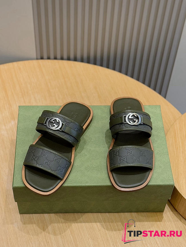 Gucci Men's Interlocking Double G Slides 01 - 1