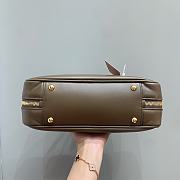 Miumiu Arcadie Leather Handle Bag In Green Size 27x9x12 cm - 3