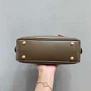 Miumiu Arcadie Leather Handle Bag In Green Size 22x10.5x7.5 cm - 4