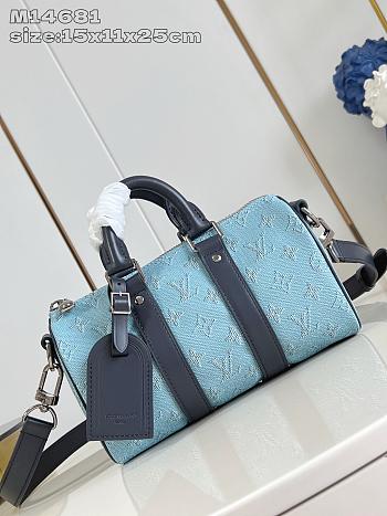 Louis Vuitton Monogram Heritage Keepall Bandoulière 25 Blue