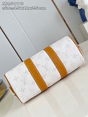 Louis Vuitton Monogram Heritage Keepall Bandoulière 25 White - 5