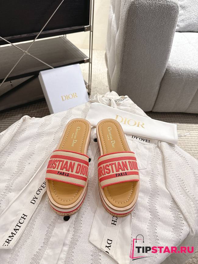Dior Dway Slide Aquamarina 4.5 cm In Pink - 1