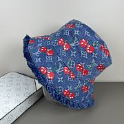 Louis Vuitton Hat Cherry pattern - 1