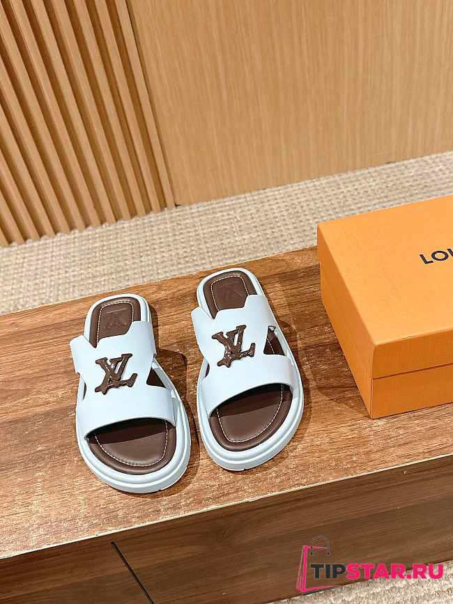 Louis Vuitton Slippers In Light Color - 1
