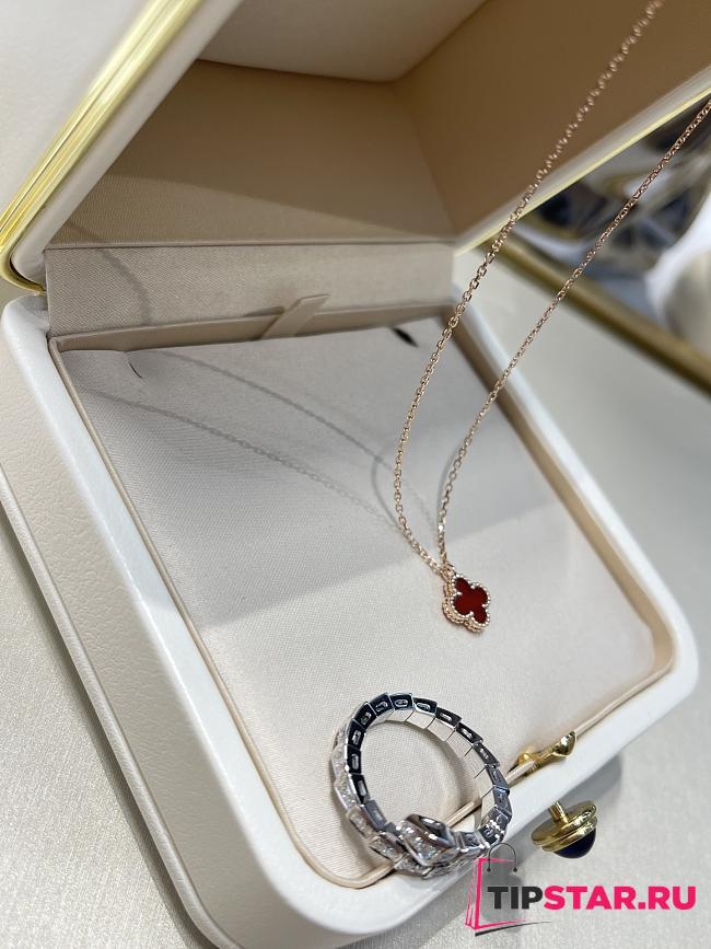 VCA Small Carnelian Clover Necklace Rose Gold - 1
