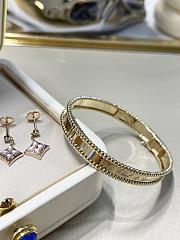VCA Signature bracelet in gold - 6