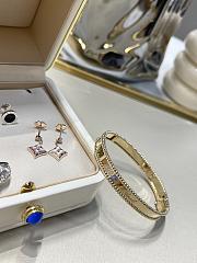 VCA Signature bracelet in gold - 4