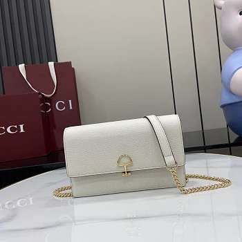 Gucci Softbit continental wallet ob chain grainy leather in white