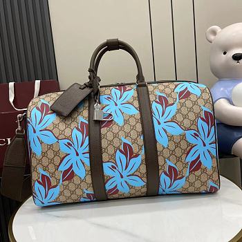 Gucci GG Supreme Canvas Beige and dark brown travel bag