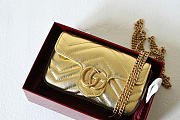 Gucci GG Marmont mini bag Gold metallic chevron leather - 1