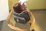 Louis Vuitton Noé Cargo Bag G69 Brown M14017 - 4