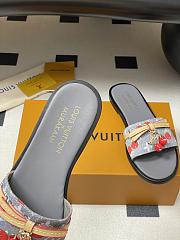 LV X TM Cherry pendant flat sandals 16 - 2