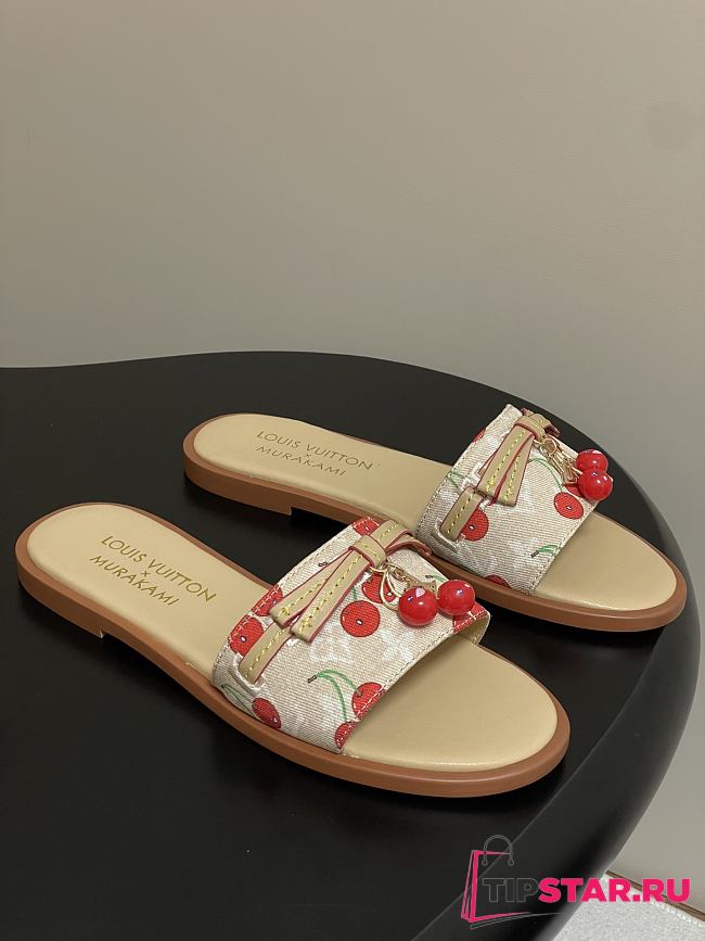 LV X TM Cherry pendant flat sandals 15 - 1