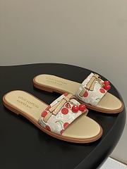 LV X TM Cherry pendant flat sandals 15 - 1