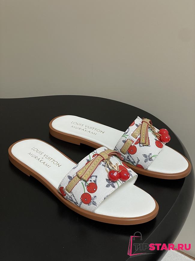 LV X TM Cherry pendant flat sandals 13 - 1