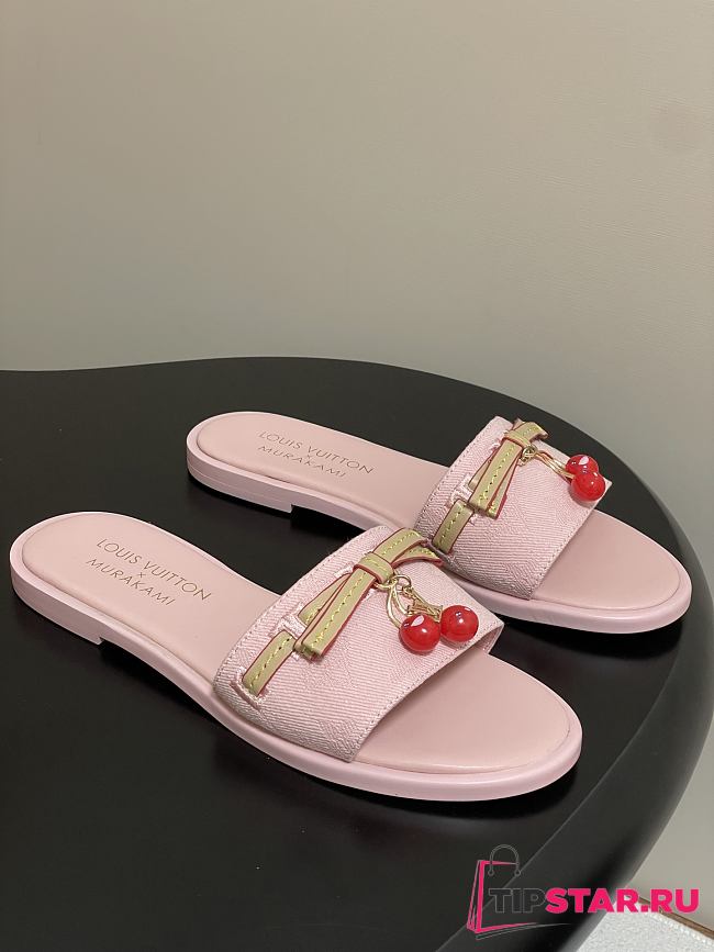 LV X TM Cherry pendant flat sandals 09 - 1