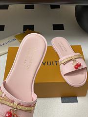 LV X TM Cherry pendant flat sandals 09 - 2