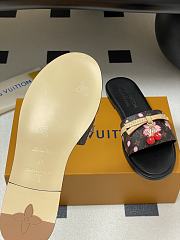 LV X TM Cherry pendant flat sandals 05 - 2