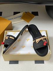 LV X TM Cherry pendant flat sandals 01 - 5