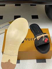 LV X TM Cherry pendant flat sandals 01 - 4