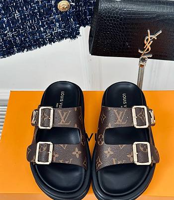 Louis Vuitton Sandals In Monogram Brown