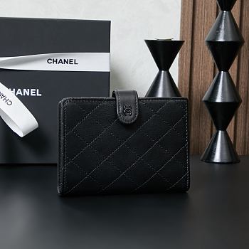 Chanel Multi-Function Passport Holder 01