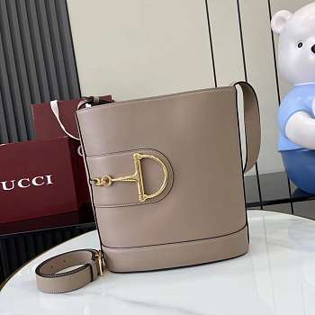 Gucci 73 medium bucket bag Taupe smooth leather