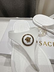 Versace Alia Rubber Flat Sandals In White - 4