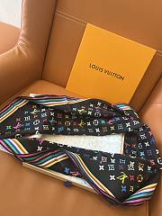 LVxTM Monogram Multicolor scarf in black - 6
