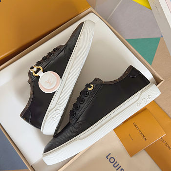 Louis Vuitton Lagoon sneaker Monogram 01