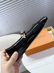 Louis Vuitton Ballet Shoes In Shiny Black - 5