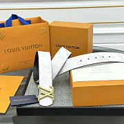 Louis Vuitton Dimension Sunset 40mm In Gold Hardware 05 - 3