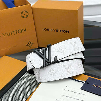 Louis Vuitton Dimension Sunset 40mm In Black Hardware 03