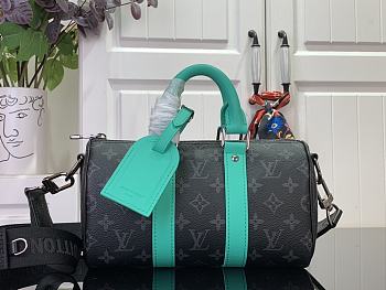 Louis Vuitton Keepall Bandoulière 25 Bamboo Green