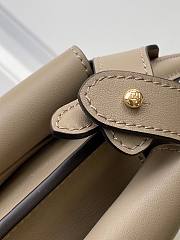 Fendi Peekaboo Soft Small Bag Light gray leather bag - 4