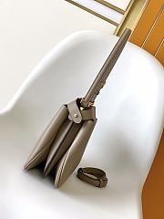 Fendi Peekaboo Soft Small Bag Light gray leather bag - 2