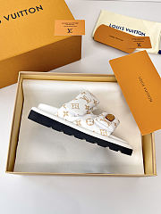 Louis Vuitton Pool Pillow Comfort Monogram Sandals 04 - 2