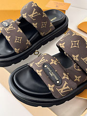 Louis Vuitton Pool Pillow Comfort Monogram Sandals 01 - 2