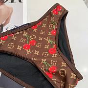 LVxTM swimsuit 02 - 4