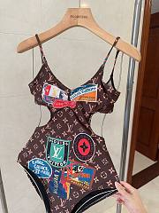 Louis Vuitton Swimsuit figure-flattering 02 - 2