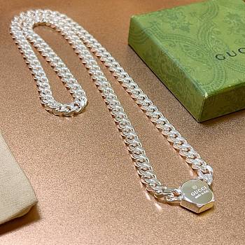 Gucci Anger Forest necklace chain 01
