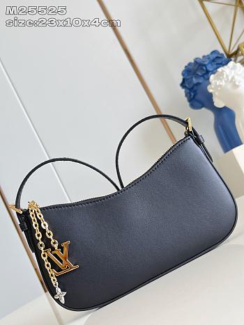 Louis Vuitton LV Bloom Pochette Bag Calfskin Black M25525