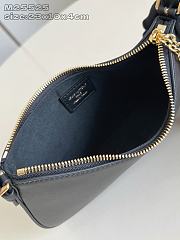 Louis Vuitton LV Bloom Pochette Bag Calfskin Black M25525 - 5
