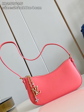 Louis Vuitton LV Bloom Pochette Bag Calfskin Pink M25525
