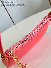 Louis Vuitton LV Bloom Pochette Bag Calfskin Pink M25525 - 2