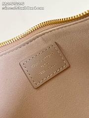 Louis Vuitton LV Bloom Pochette Bag Calfskin M25784 Sand color - 5